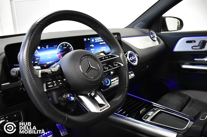 MERCEDES-BENZ GLA 35 4Matic AMG Premium Plus